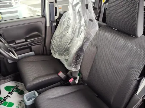 Suzuki Spacia Base