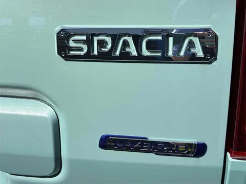 Suzuki Spacia