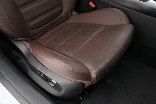Renault Talisman (SM6)