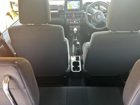 Suzuki Jimny Sierra