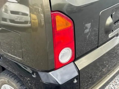 Daihatsu Naked
