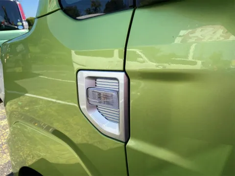 Toyota Pixis Mega
