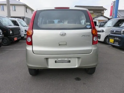Daihatsu Mira