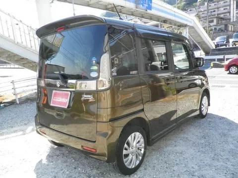 Suzuki Spacia Custom Z