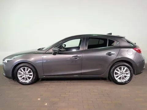 Mazda Axela Sport
