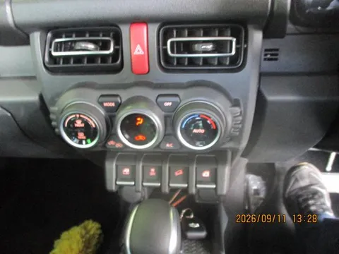 Suzuki Jimny Nomade