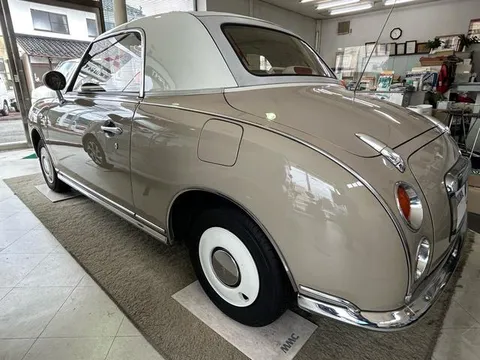 Nissan Figaro