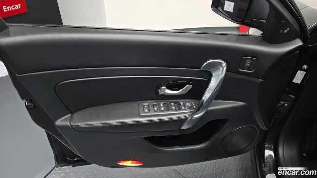 Renault SM5