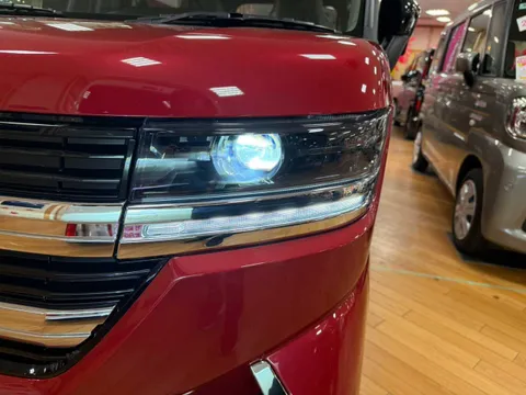 Suzuki Spacia Custom