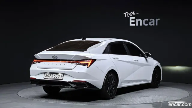 Hyundai Elantra (Avante)