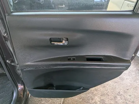 Subaru Lucra