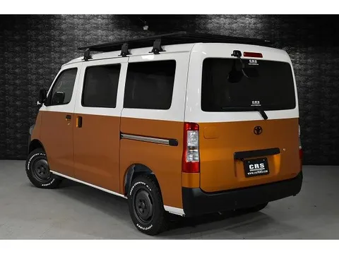 Toyota TownAce Van