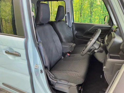 Suzuki Spacia Gear