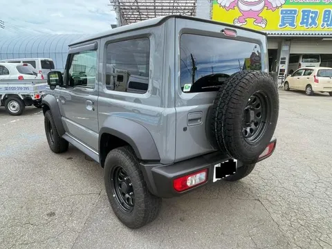 Suzuki Jimny Sierra