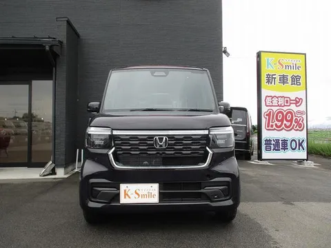Honda N-BOX Custom