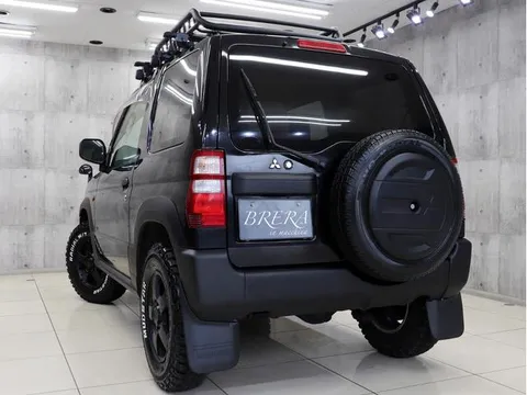 Mitsubishi Pajero Mini