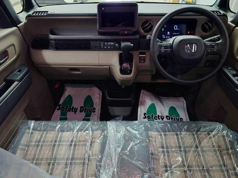 Honda N-BOX Joy