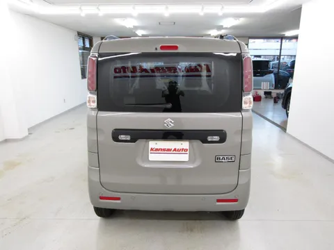 Suzuki Spacia Base