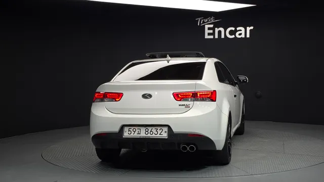 Kia Cerato (Forte)