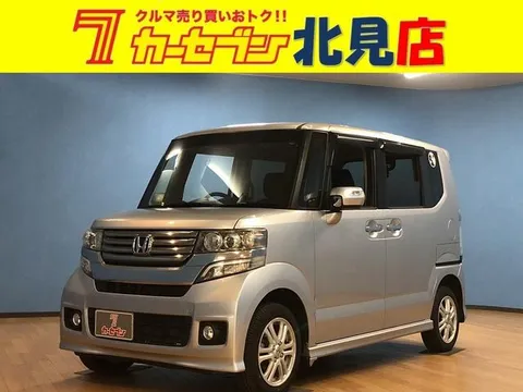 Honda N-BOX Custom