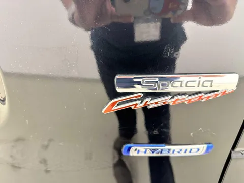 Suzuki Spacia Custom