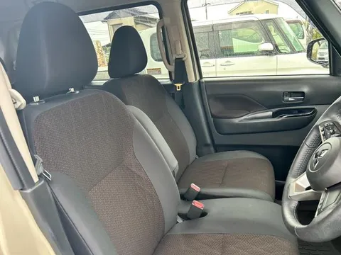 Mitsubishi eK X Space