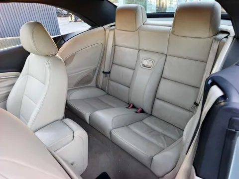 Volkswagen Eos
