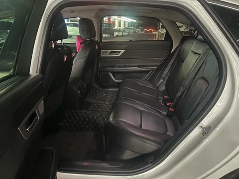 Jaguar XFL