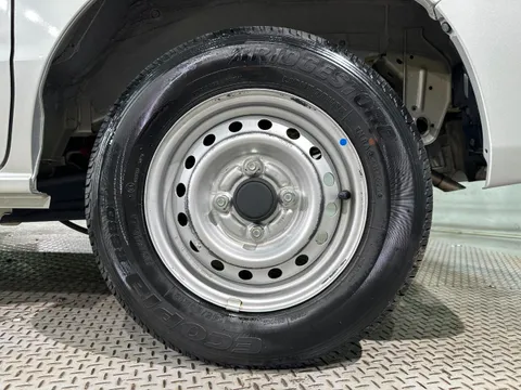Nissan Clipper