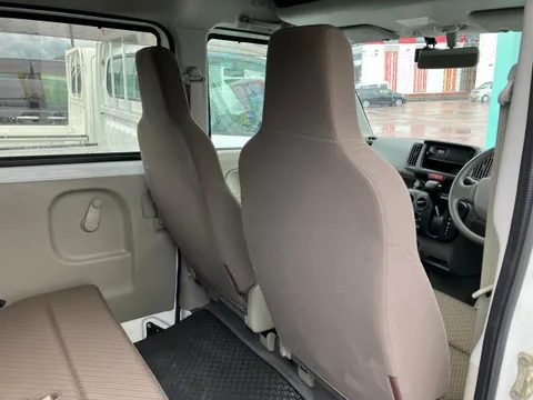 Nissan Clipper