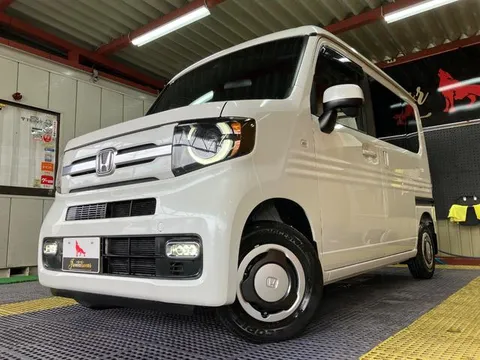 Honda N-VAN Plus Style