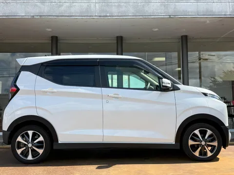 Mitsubishi eK X