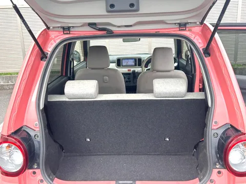 Daihatsu Mira Tocot