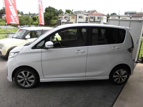 Mitsubishi eK Custom