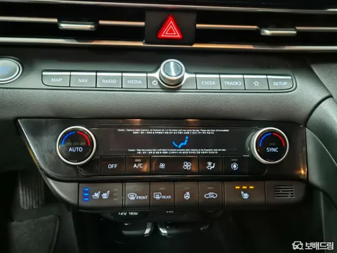 Hyundai Elantra (Avante)