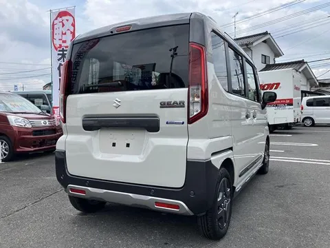 Suzuki Spacia Gear