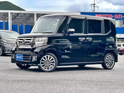 Honda N-BOX Custom