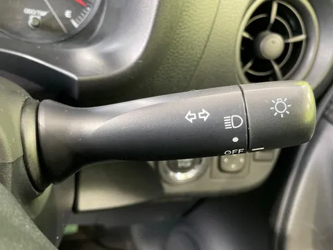 Toyota Yaris (Vitz)