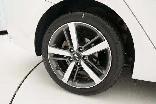 Kia Cerato (K3)