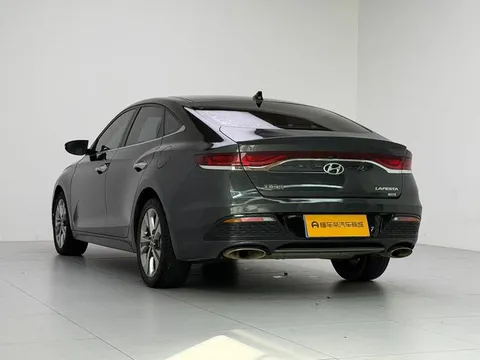 Hyundai Festa