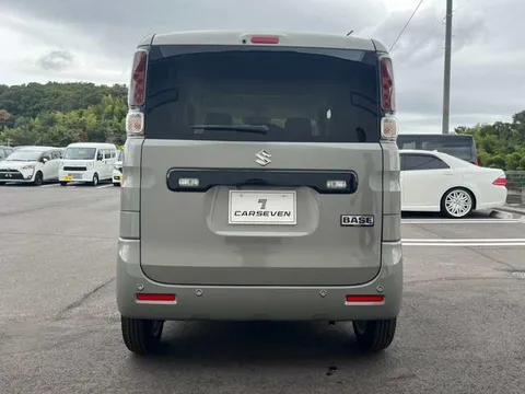 Suzuki Spacia Base