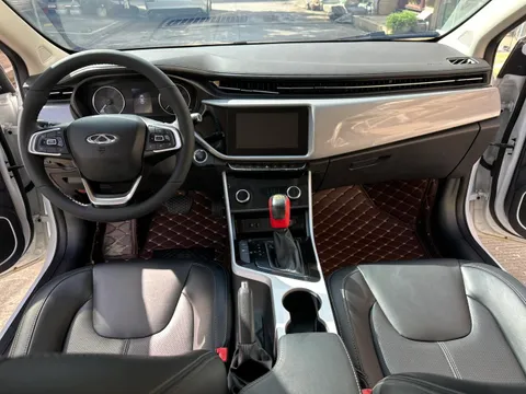 Chery Arrizo 5