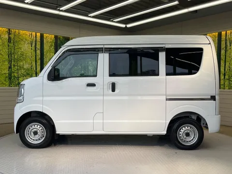 Nissan Clipper