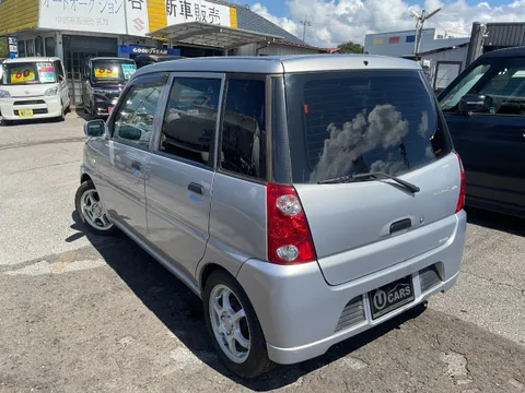 Subaru Pleo