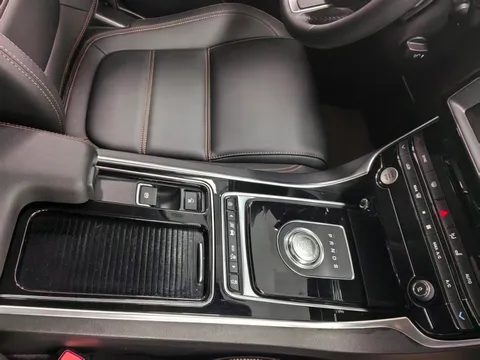 Jaguar XEL