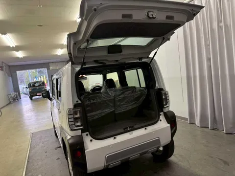 Daihatsu Taft