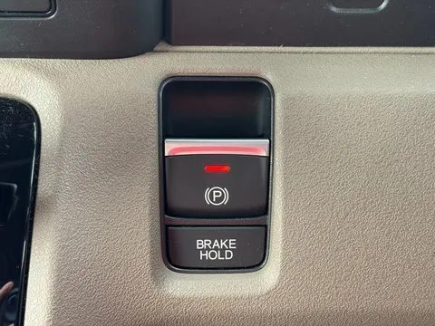 Honda N-BOX Joy