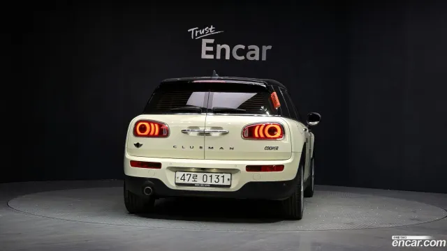 MINI Clubman