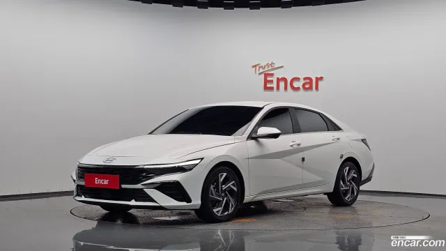 Hyundai Elantra (Avante)