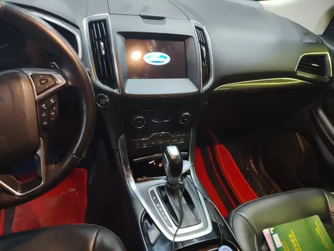 Ford Edge